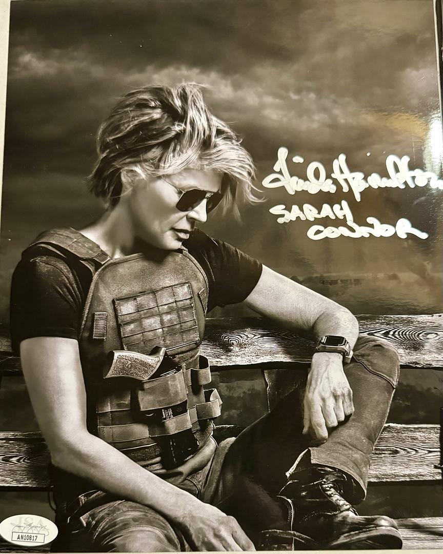 Linda Hamilton signed (The Terminator) 8x10 - JSA COA